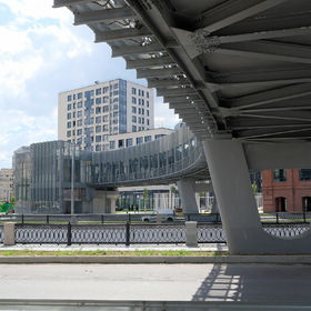 Пешеходный мост
